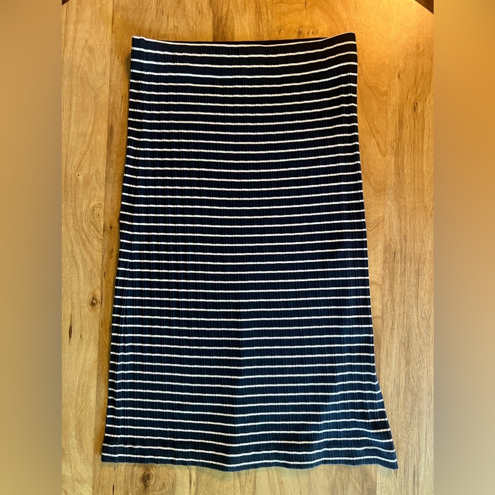 SOLD- Banana Republic Navy and White Striped Stretch Sweater Midi Maxi Skirt